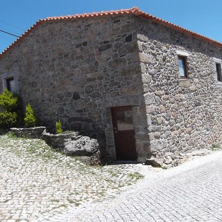 Casa Do Pelourinho Βίλα Rebordainhos Εξωτερικό φωτογραφία