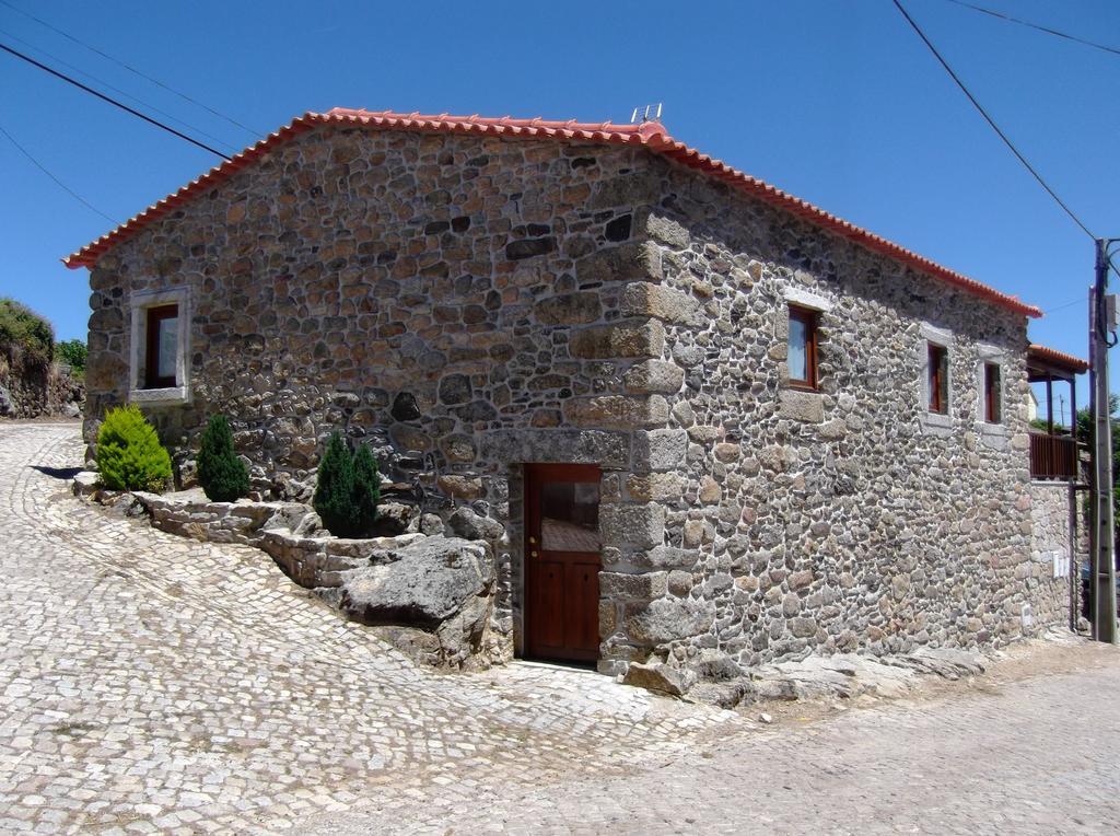 Casa Do Pelourinho Βίλα Rebordainhos Εξωτερικό φωτογραφία